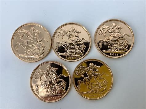 Lot - 5 British Gold Sovereign Coins