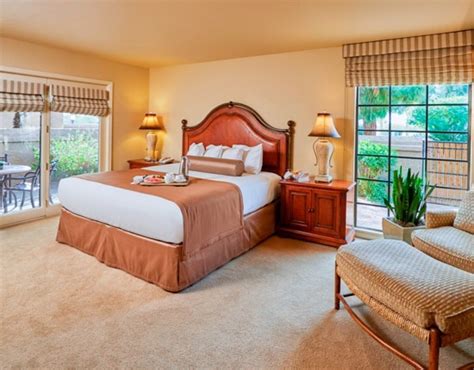 Rooms | Scottsdale Resort | Scottsdale Plaza Resort