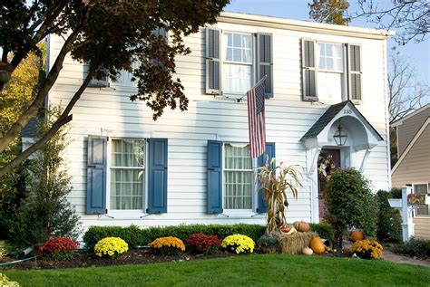 Featured Homes | Shutters & Garage Door Gallery | Timberlane | House ...