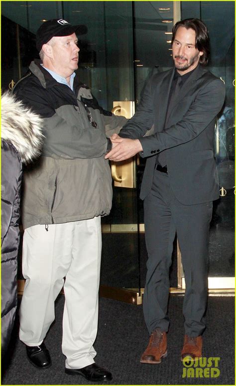 Keanu Reeves: I'm Open to 'Bill & Ted' Sequel!: Photo 3016668 | Keanu Reeves Pictures | Just Jared