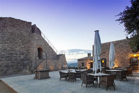 Castle Hotels to Stay in While Traveling in Spain