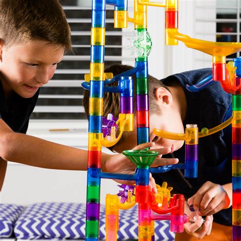 Setting Up a Marble Race with a Marble Run – Marble Genius