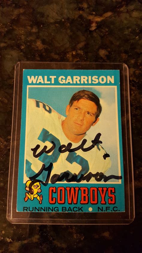 Autograph Through The Mail Athletes: Walt Garrison