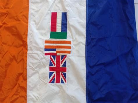 South Africa flag 1928-1994, Hobbies & Toys, Memorabilia & Collectibles ...