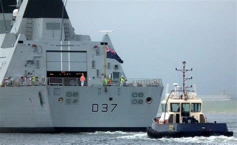 River Clyde Photography: HMS Duncan D37