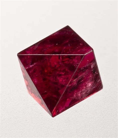 Spinel - J12-447 - Pein Pyit - Burma Mineral Specimen