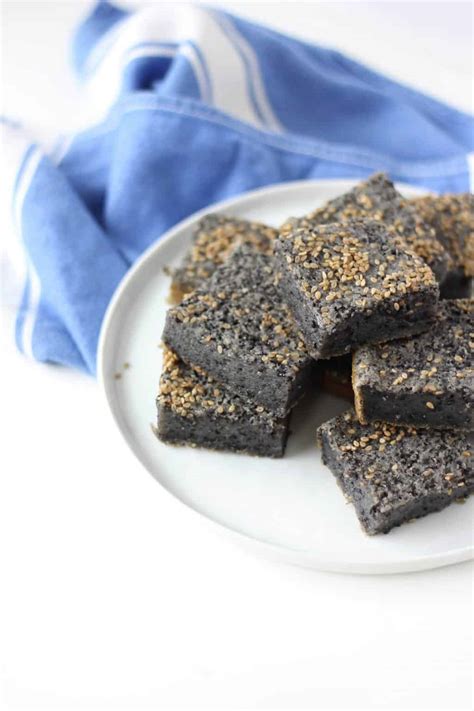 Black Sesame Mochi - Delicious Not Gorgeous