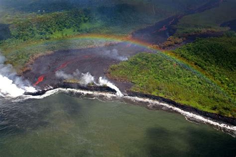 Volcano at Reunion | All The World Travelling