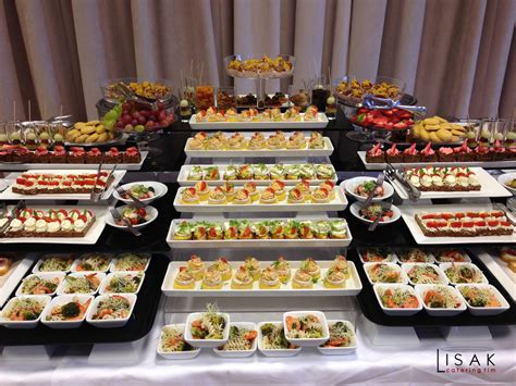 Catering Lisak fingerfood | Buffet food, Food displays, Food