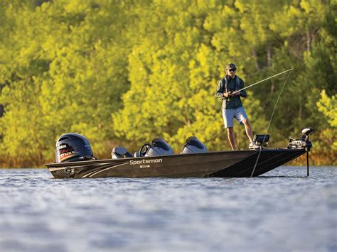 2023 Freshwater Fishing Boat and Gear Buyers Guide | Boating Mag