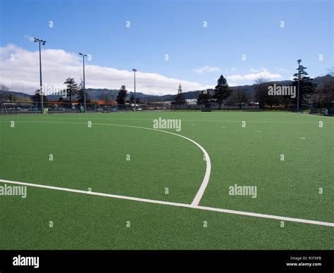 Hockey pitch hi-res stock photography and images - Alamy