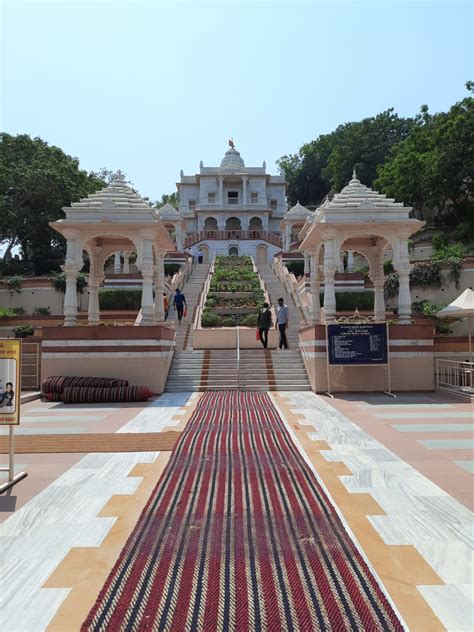 Shree Gajanan Maharaj Temple in the city Pimpri-Chinchwad