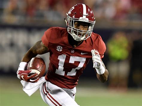 Freshman receiver Jaylen Waddle already flashing ‘magic’ potential at Alabama | USA TODAY Sports