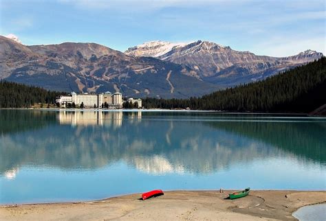 Lake Louise (Alberta) - Wikipedia