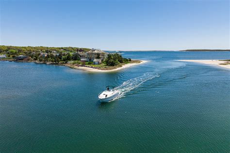 Peconic Bay Sunset Cruises – Sunset cruises, boat charters & more – let Captain Chip do the work