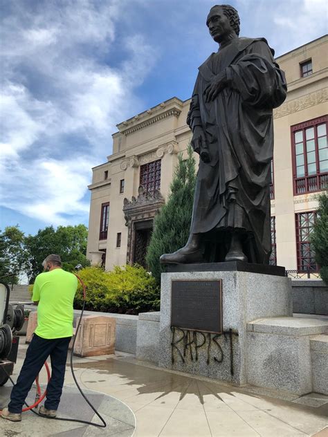 City of Columbus to remove Christopher Columbus statue outside City ...