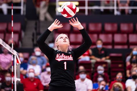 Kenzie Knuckles - Volleyball 2019 - University of Nebraska - Official ...