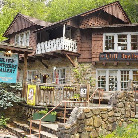 Great Smoky Arts and Crafts Community (Gatlinburg) - All You Need to ...