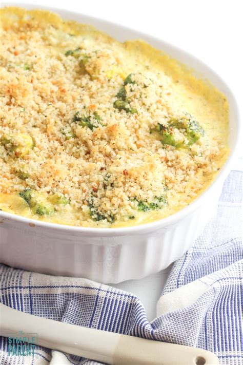 EASIEST (& TASTIEST) Broccoli Casserole with Ritz Crackers Recipe