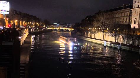 River Seine Boat Cruise at night Sightseeing Seine River Cruise The ...