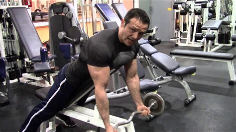 Musculation biceps : le curl spider - YouTube