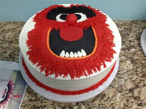 Animal Muppet Cake!! My bday coming up!!! | Cookie decorating, Kids ...