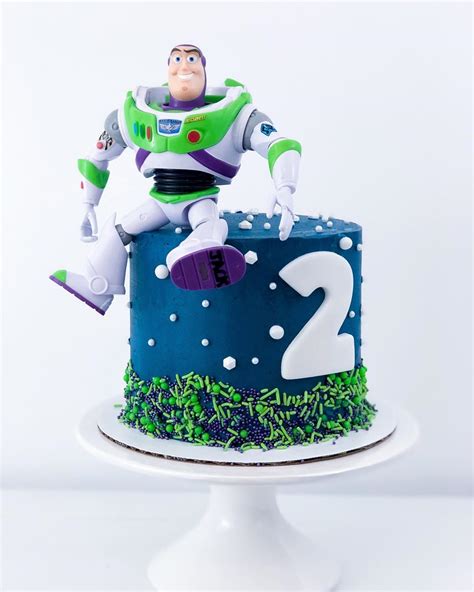 15 Buzz Lightyear Cake Ideas | The Bestest Ever!