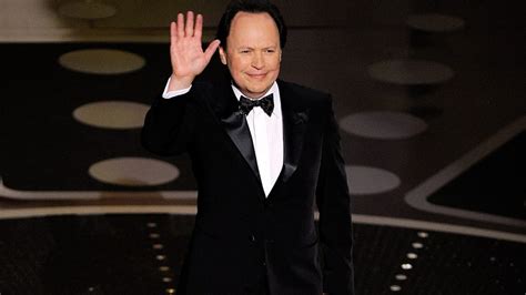 Billy Crystal returning to host Oscars for ninth time | CTV News