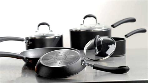 Which Pans Can You Use On An Induction Hob? - Tech Advisor