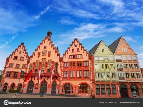 Frankfurt Romerberg Square Old City Historic Center Germany — Stock Photo © lunamarina #196682794