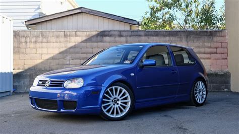 10 Reasons Why The 2004 Volkswagen Golf R32 Was The Coolest Hatchback ...