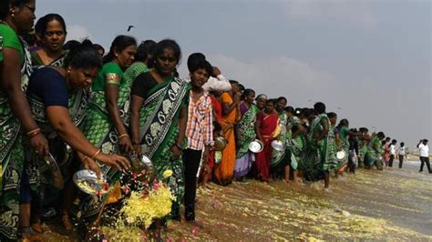 14 years on: Victims of 2004 tsunami remembered in Tamil Nadu ...