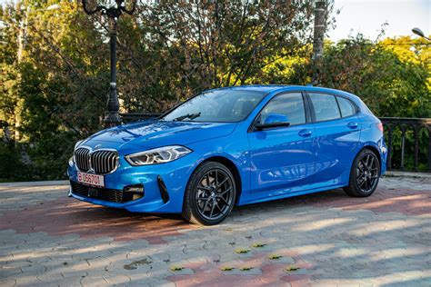 REVIEW TEST DRIVE: 2019 BMW 120d xDrive Hatchback