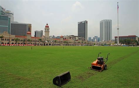 The Sultan Abdul Samad Building | SkyscraperCity Forum