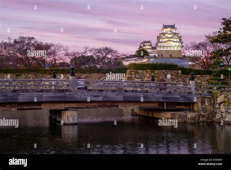 himeji castle at night in himeji, hyogo, japan Stock Photo - Alamy