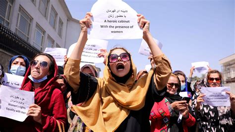 Afghanistan: Two journalists detained and beaten up for covering women ...