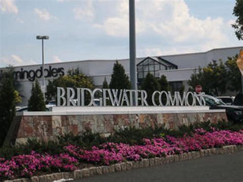 Apple store at Bridgewater Commons mall in NJ reopening on Sept. 20