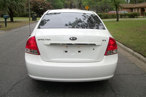 2009 Kia Spectra - Pictures - CarGurus