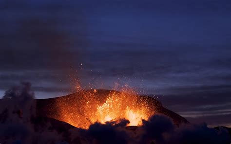 HD wallpaper: fire, lava, mountain, volcano | Wallpaper Flare