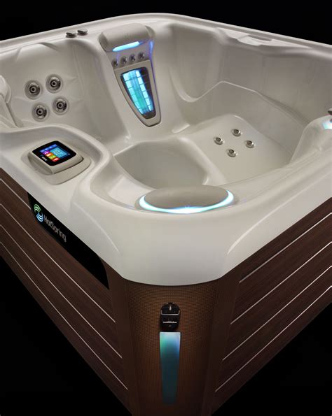 Hot Spring Highlife Jetsetter LX - Hot Tubs - Pioneer Family Pools ...