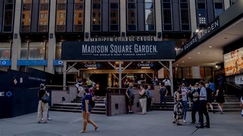 Even Madison Square Garden Needs a Permit in New York - The New York Times