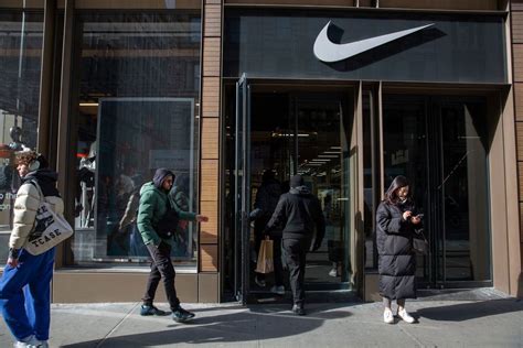 Nike to Lay Off More Than 1,600 Workers