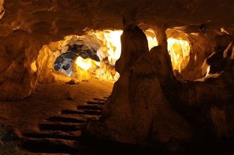 Karain Cave [Karain Mağarası] Cave or Rock Shelter : The Megalithic Portal and Megalith Map: