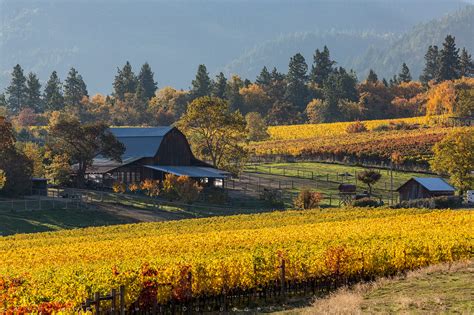 fall 6 stock image, rogue valley, oregon - Sean Bagshaw Outdoor Exposure Photography