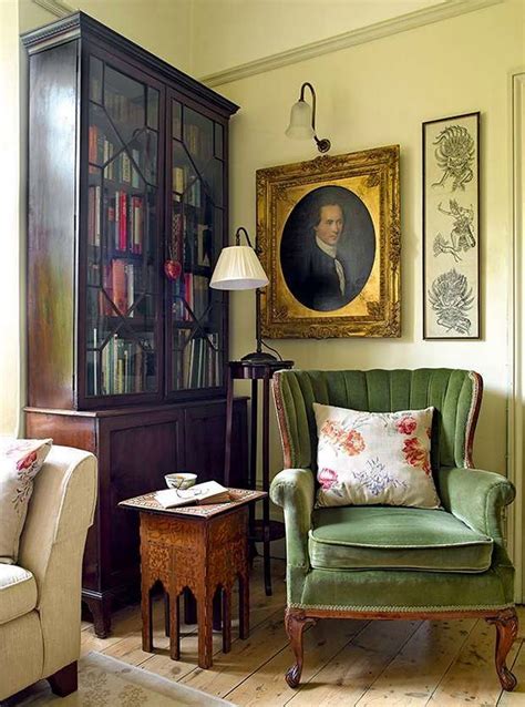 81 Cozy Home Library Interior Ideas | English living rooms, Cozy home ...