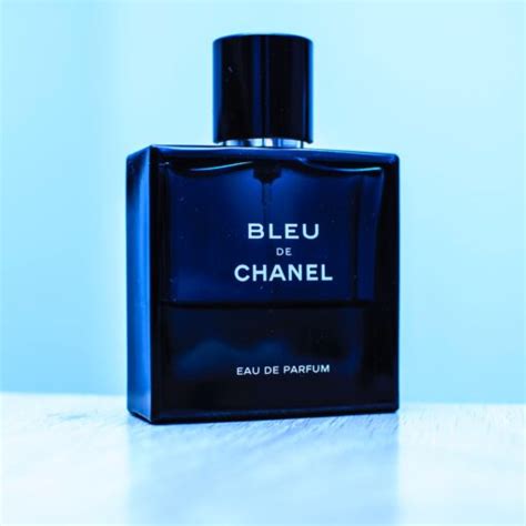 The Ultimate Perfume Names List: 50 Captivating Fragrance Titles You Need to Know [2024 ...