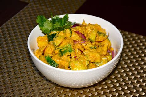 Nepali Tummy!!: Aloo Kakra ko Achar (Spicy Potato Cucumber Salad) Recipe!!