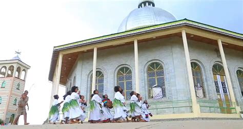 A Guide to Ashenda: The Ethiopian Women's Festival