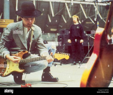 U2 : RATTLE AND HUM (1988) THE EDGE U2R 005FOH Stock Photo - Alamy