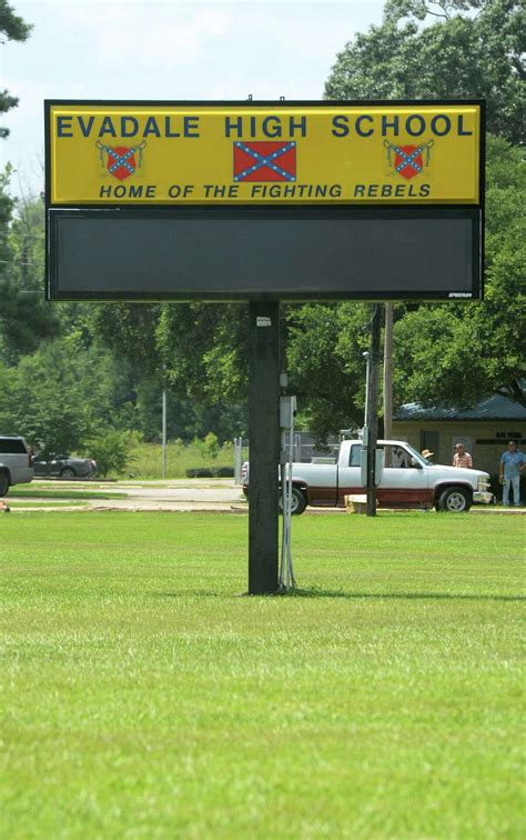 Confederate symbols at schools under mounting scrutiny